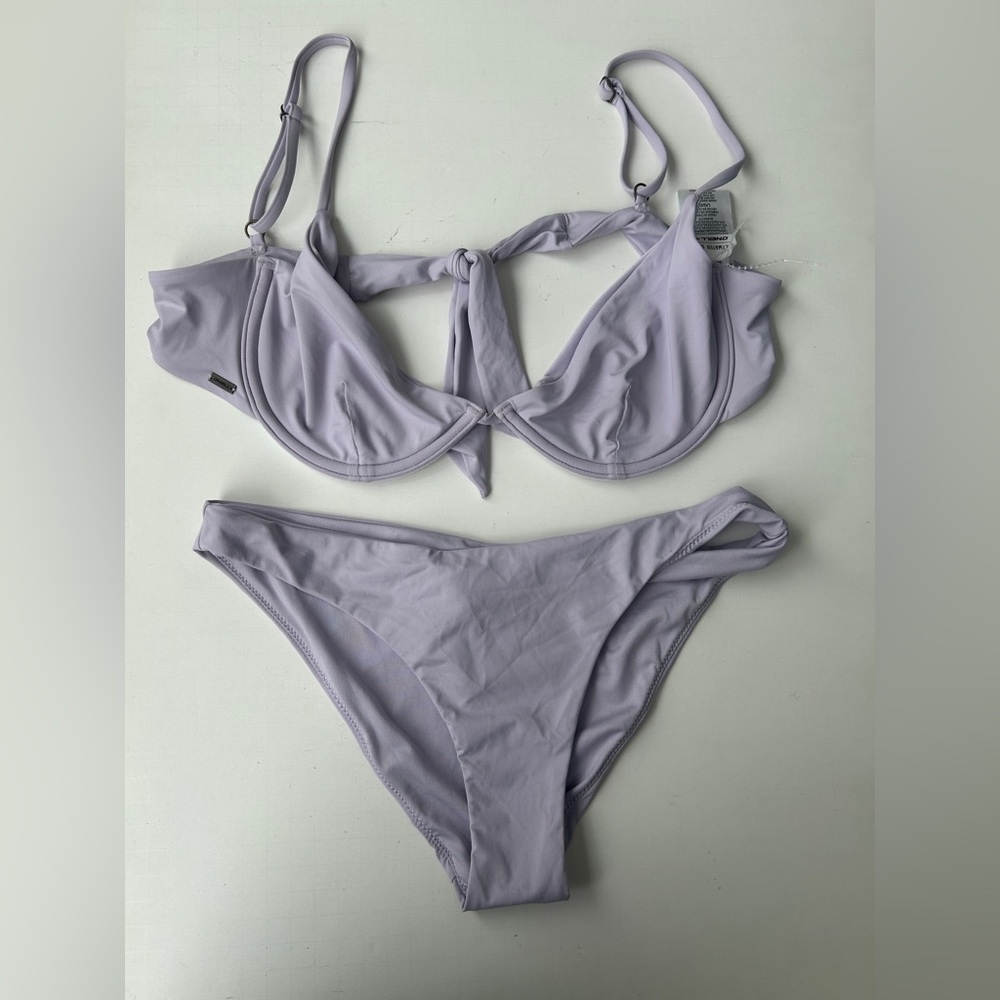O’Neill Lavender Saltwater Solids Underwire Top Two Piece Size M NWT